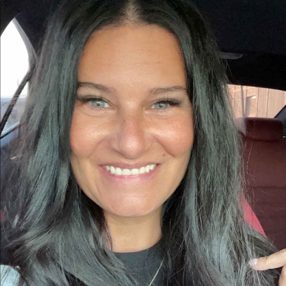 Meet your Posher, Mandy